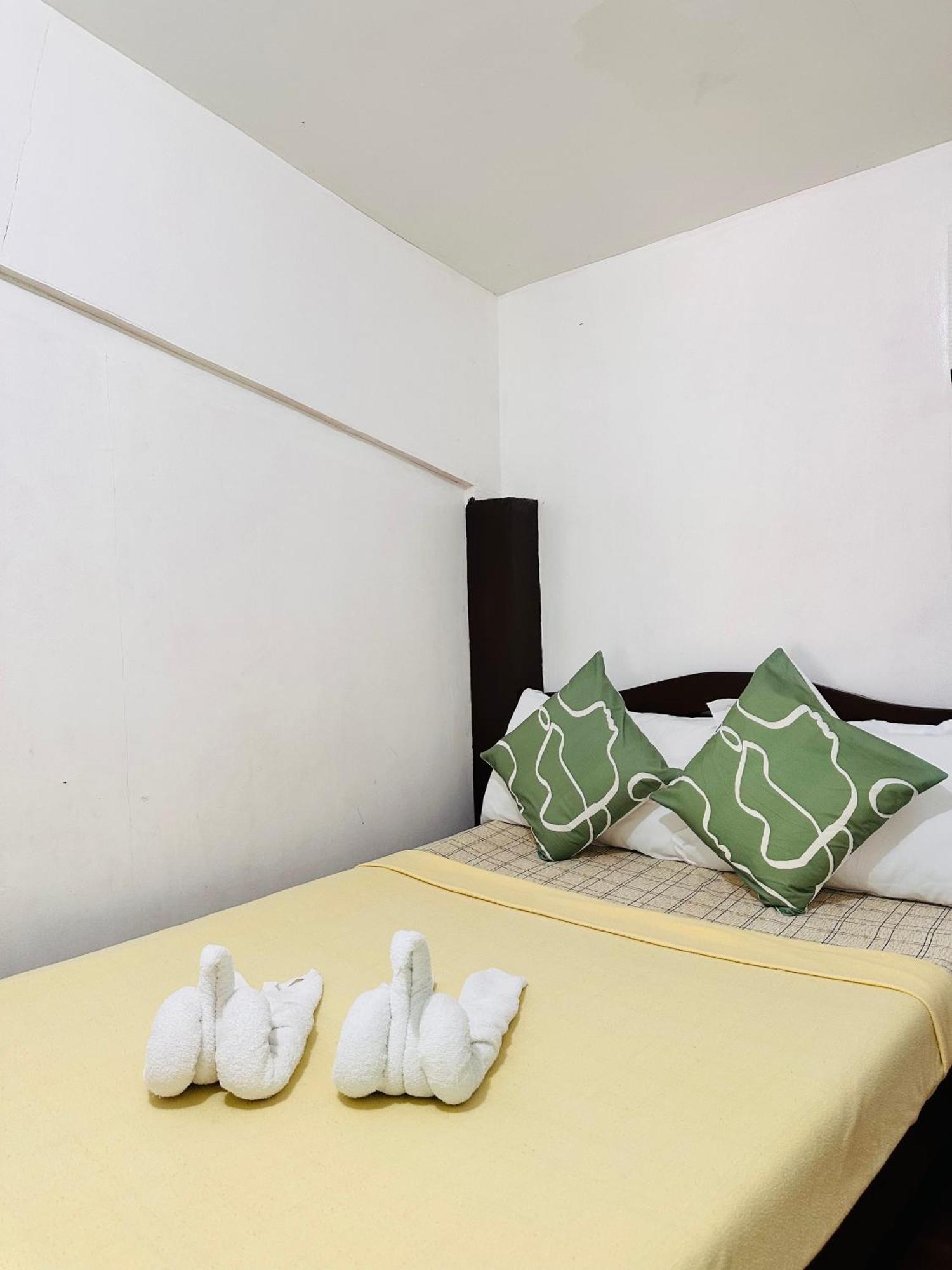 Amancio'S Balai - Near The Airport, City Center! Puerto Princesa Exterior foto